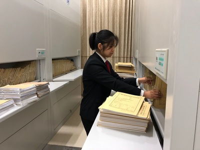 凡人小事|她与法院档案的17年